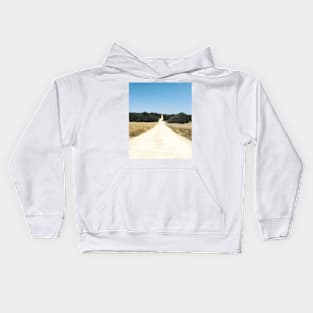 Heading down a white dusty road... Kids Hoodie